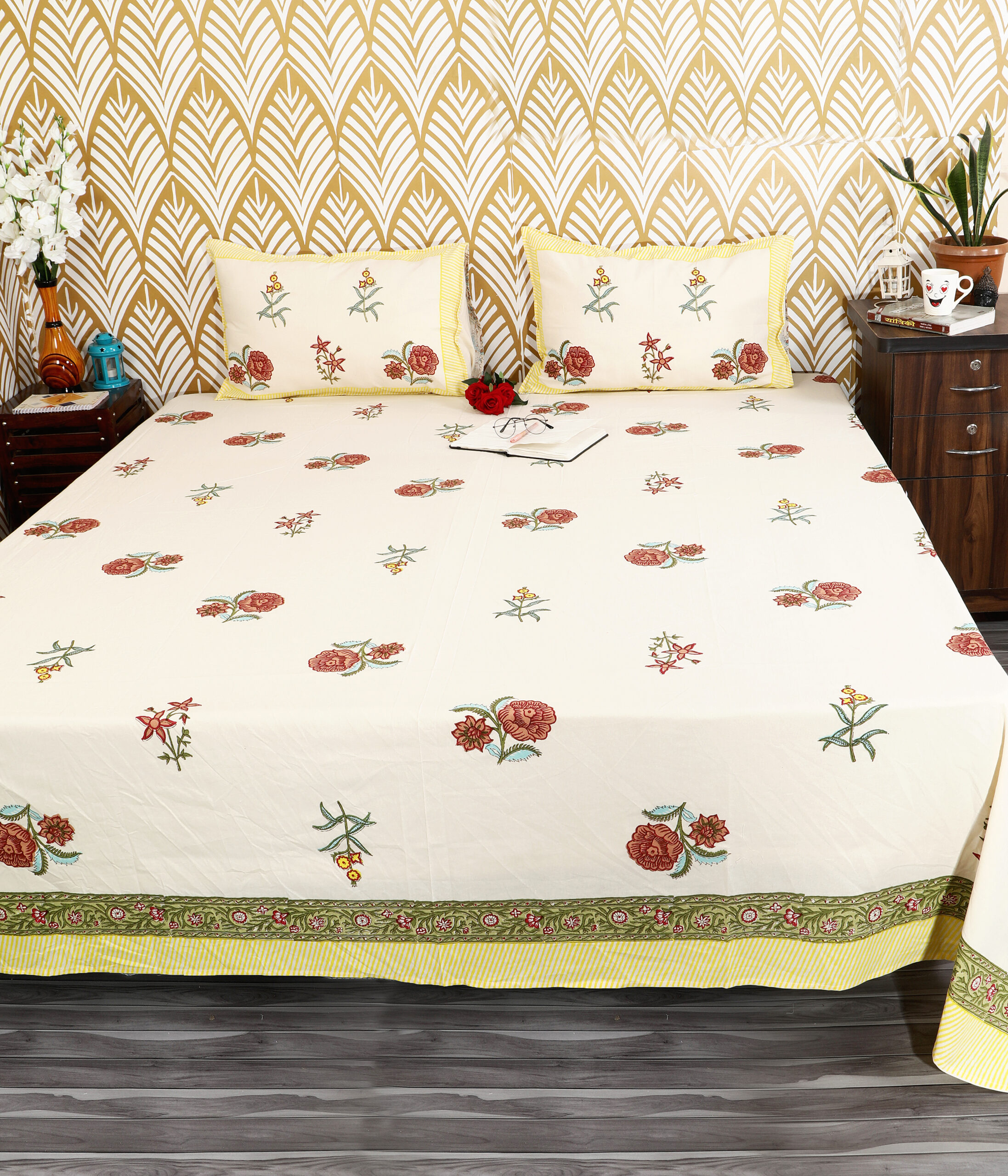 King size block printed bedsheet