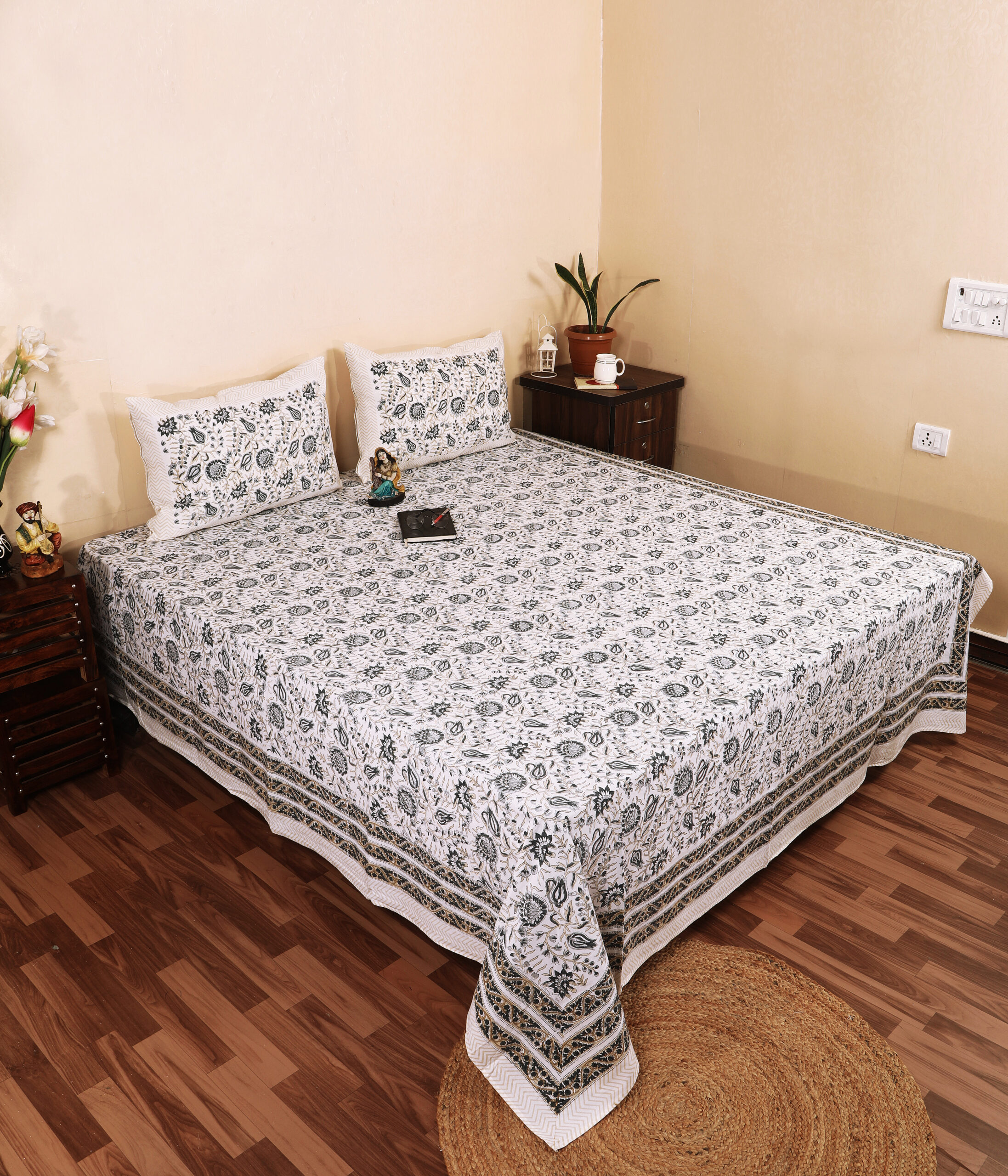 Authentic hand block printed Indian bed linen bulk production