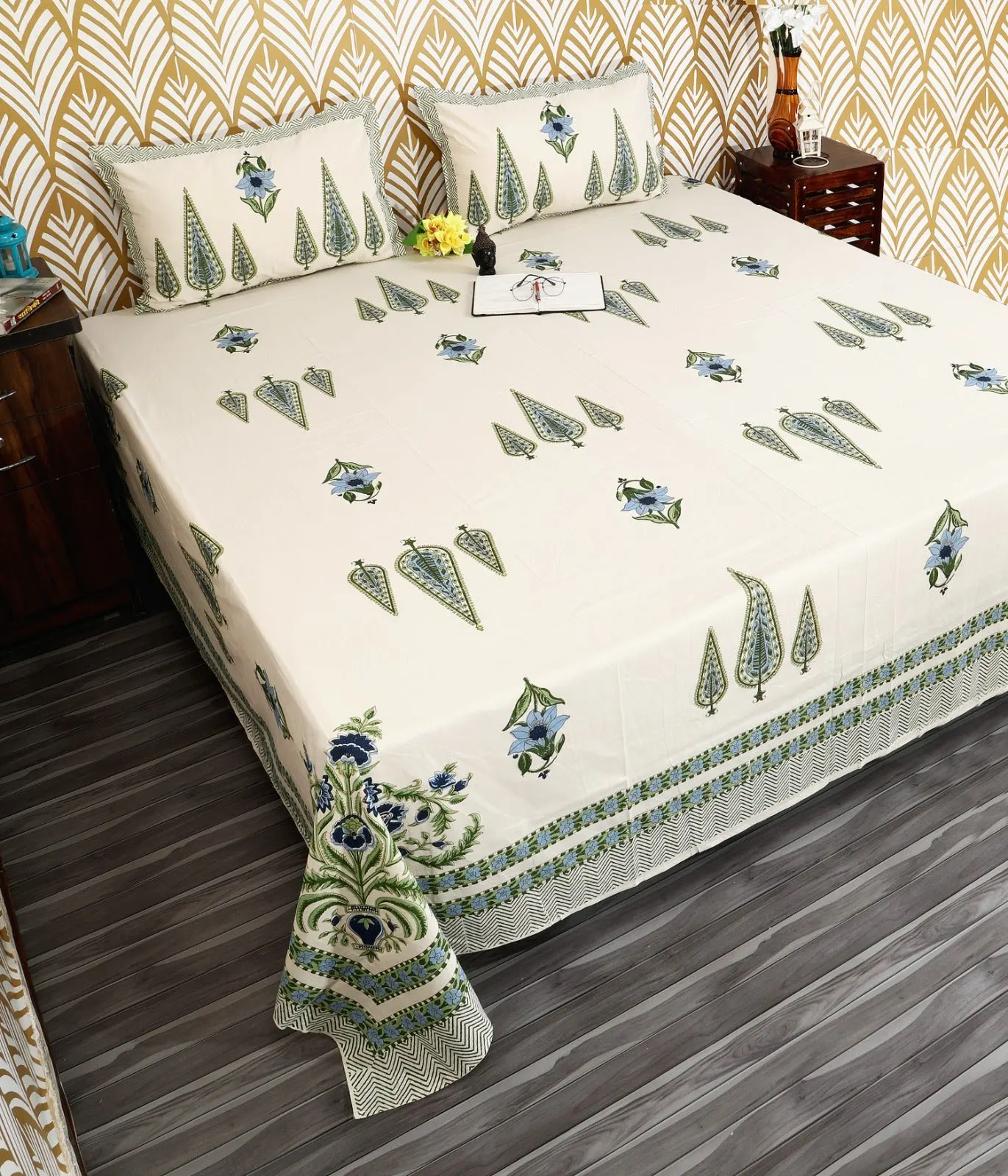 Green Cypress Blue Flower king size bedsheet 108x108 wholesale Jaipur – Amer collection – view 3