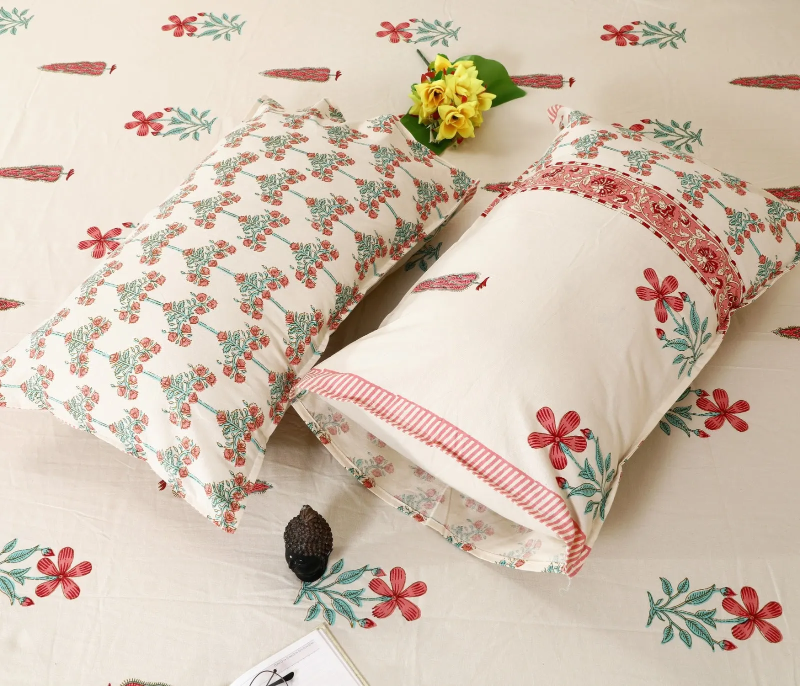 Pink Floral Border Buti king size bedsheet 108x108 wholesale Jaipur – Amer collection – view 4
