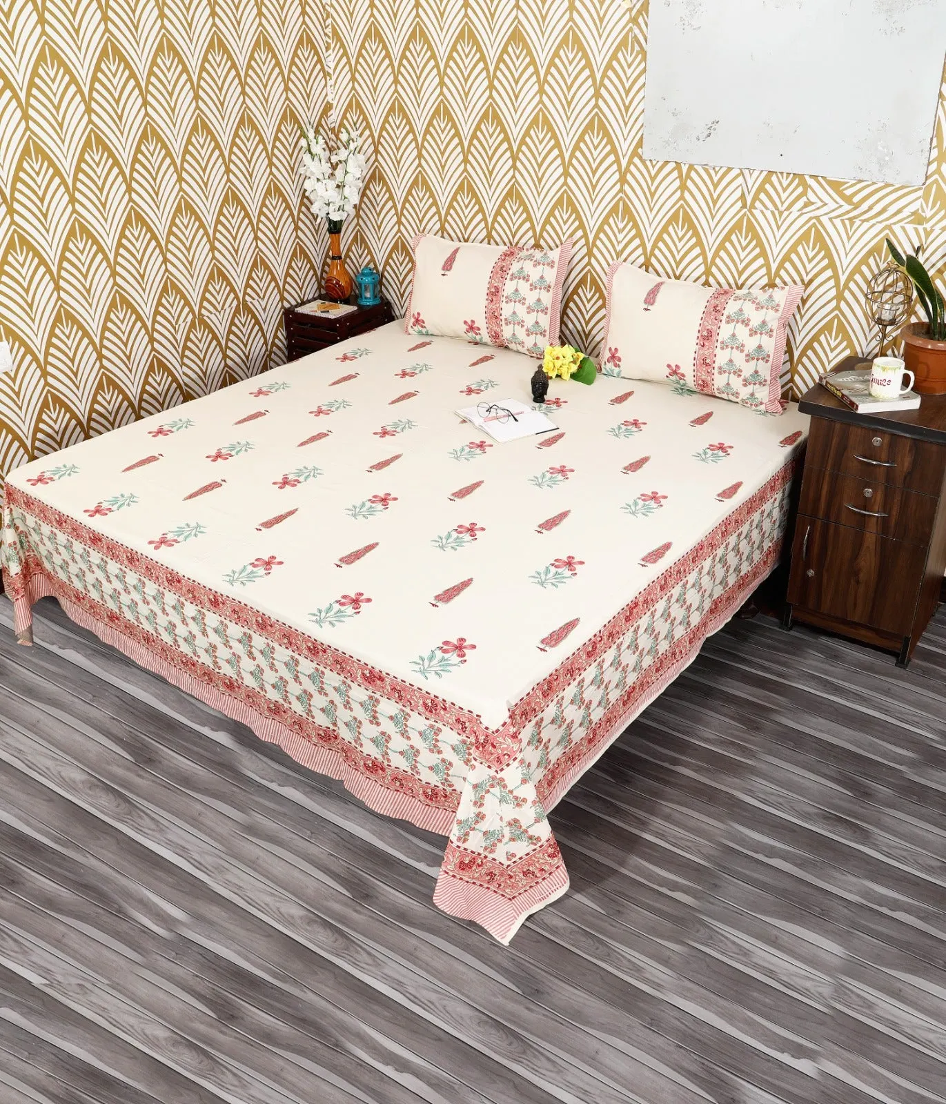 Pink Floral Border Buti king size bedsheet 108x108 wholesale Jaipur – Amer collection – view 3