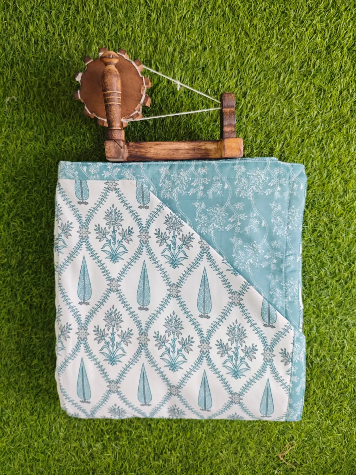 Aqua buta double dohar 90x100 wholesale Jaipur – Aqua Buta Trellis reversible double bed dohar 90x100 wholesale Jaipur – Barkha collection