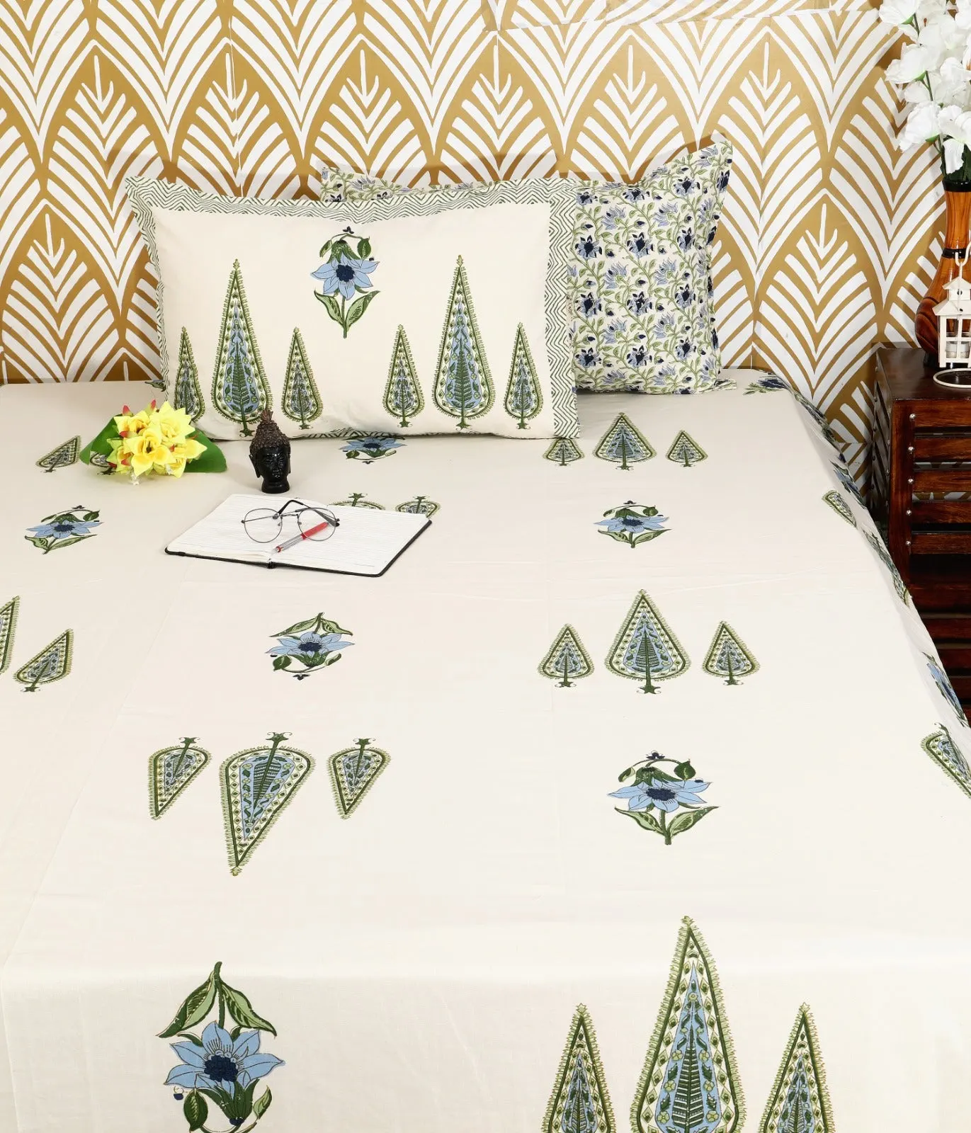 Green Cypress Blue Flower king size bedsheet 108x108 wholesale Jaipur – Amer collection – view 2
